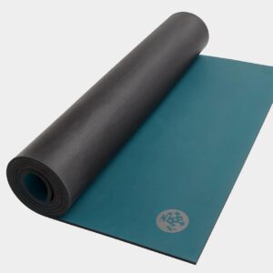 Manduka GRP® ADAPT YOGA MAT csúszásgátló PU felületű gumi jógaszőnyeg 180 x 66 cm x 5 mm Szín: Dark Deep Sea