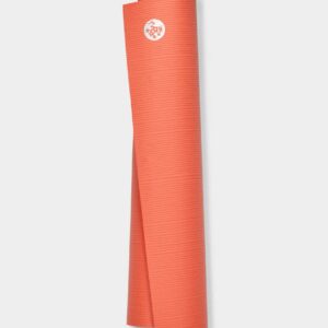 Manduka Prolite® Mat mélytengeri zöld jógaszőnyeg 180 x 61 cm x 4,7 mm Farba: Tiger Lily