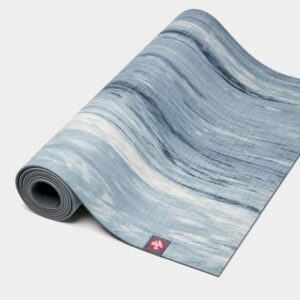 Manduka Eko ® Mat jógaszőnyeg 180 x 61 cm x 5 mm Szín: Black Clay Marble