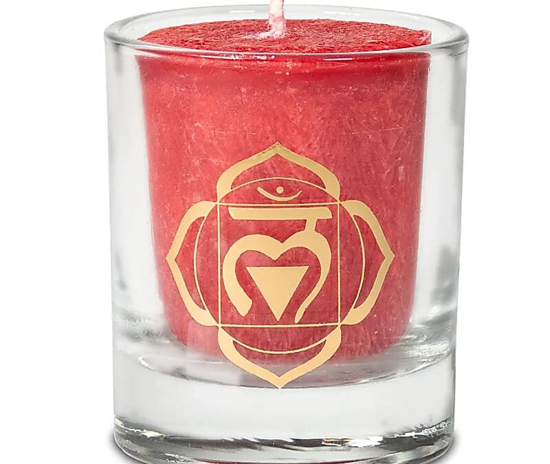 Phoenix Import Phoenix Chakra fogadalmi gyertya illóolajokkal 1 db Szín: 1. csakra – piros