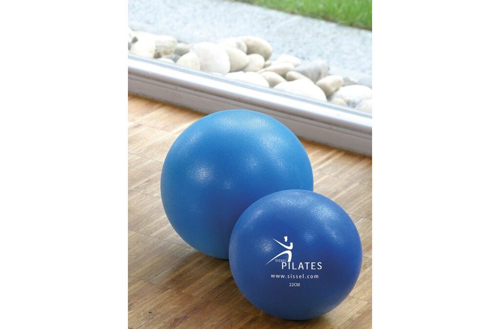 Sissel Pilates Ball Puha labda Pilateshez 3 méret Szín: Fekete 26 cm