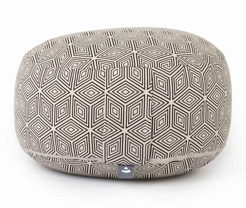 Bodhi Yoga Bodhi BIG RONDO meditációs párna Classic SATKA 31 x 21,5 cm tönköly töltelék Szín: Fekete
