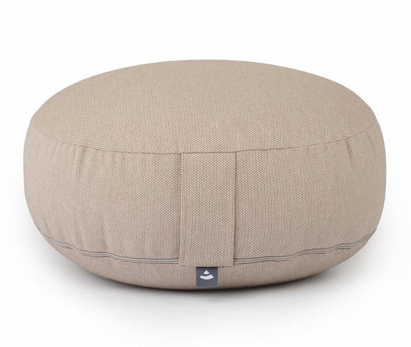 Bodhi Yoga Bodhi BIG RONDO széles meditációs párna CLASSIC Dobby 38,5 x 18,5 cm tönköly töltelék Szín: Diós