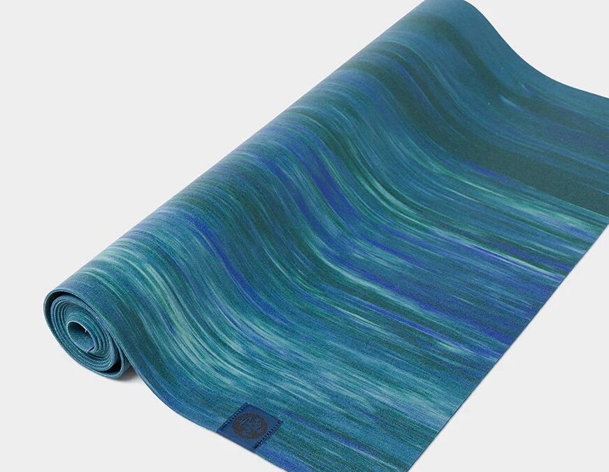 Manduka eKO Superlite™ utazó jógaszőnyeg 180 x 61 cm x 1,5 mm Szín: Toad Marble