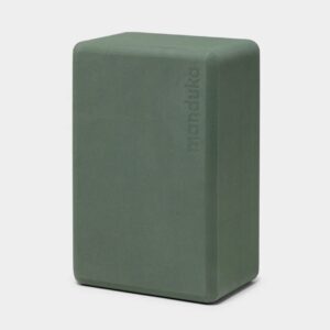 Manduka újrahasznosított hab jógablokk 23x15x10 cm Szín: Sötétzöld