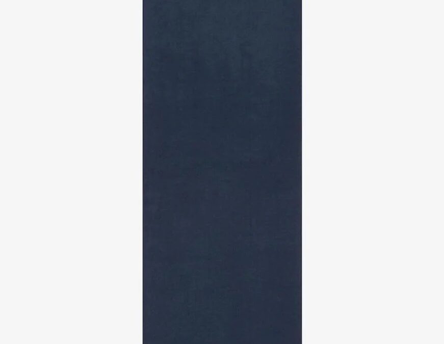 Manduka equa® jóga törölköző 182 cm Szín: Midnight (Sötétkék)