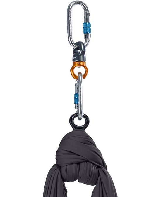 Aerialsilks Aerial Silk MAG selyem és karabiner készlet Fly és Aerial jógához 10 m Szín: Fekete