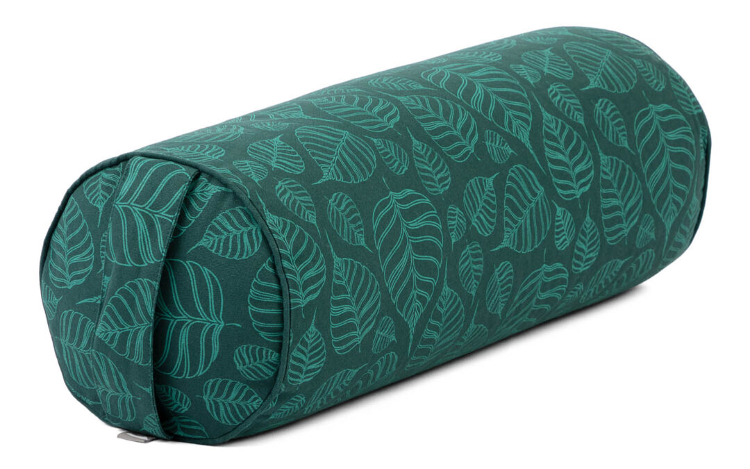 Bodhi Yoga Bodhi Maharaja Yoga Bolster Maharaja Collection 65 x 23 cm Szín: Bodhi Leaves, Töltelék: Tönköly