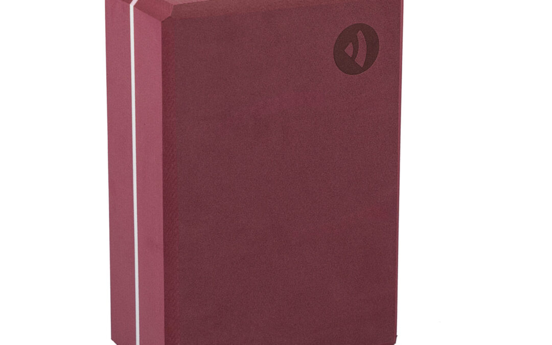 Bodhi Yoga Bodhi Asana brick XL habszivacs jóga blokk 23 x 15 x 9 cm Szín: Sötét vörös