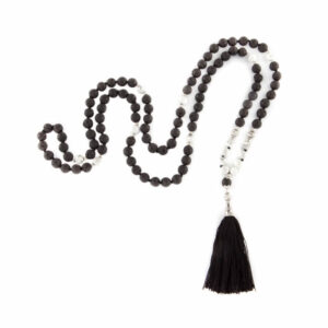 Bodhi Yoga Bodhi Mala lávakő és okenit nyaklánc fekete bojttal, 108 gyöngy