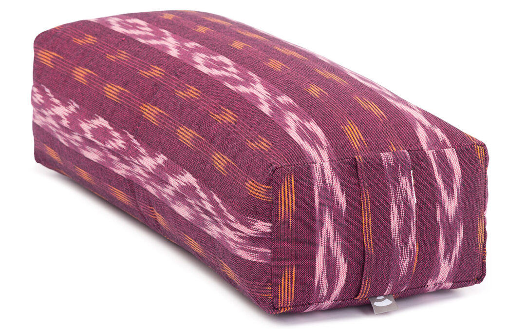 Bodhi Yoga Bodhi Salamba Bolster jógához ETHNO cseppgyűjtemény 100% pamut 64 x 25 cm Farba: Vínová